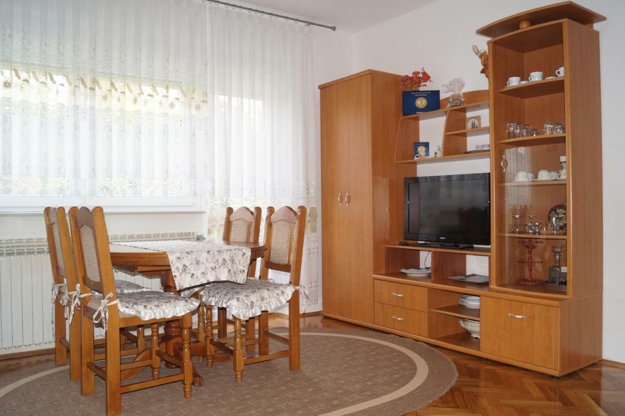 Apartment Drago Раковица Екстериор снимка