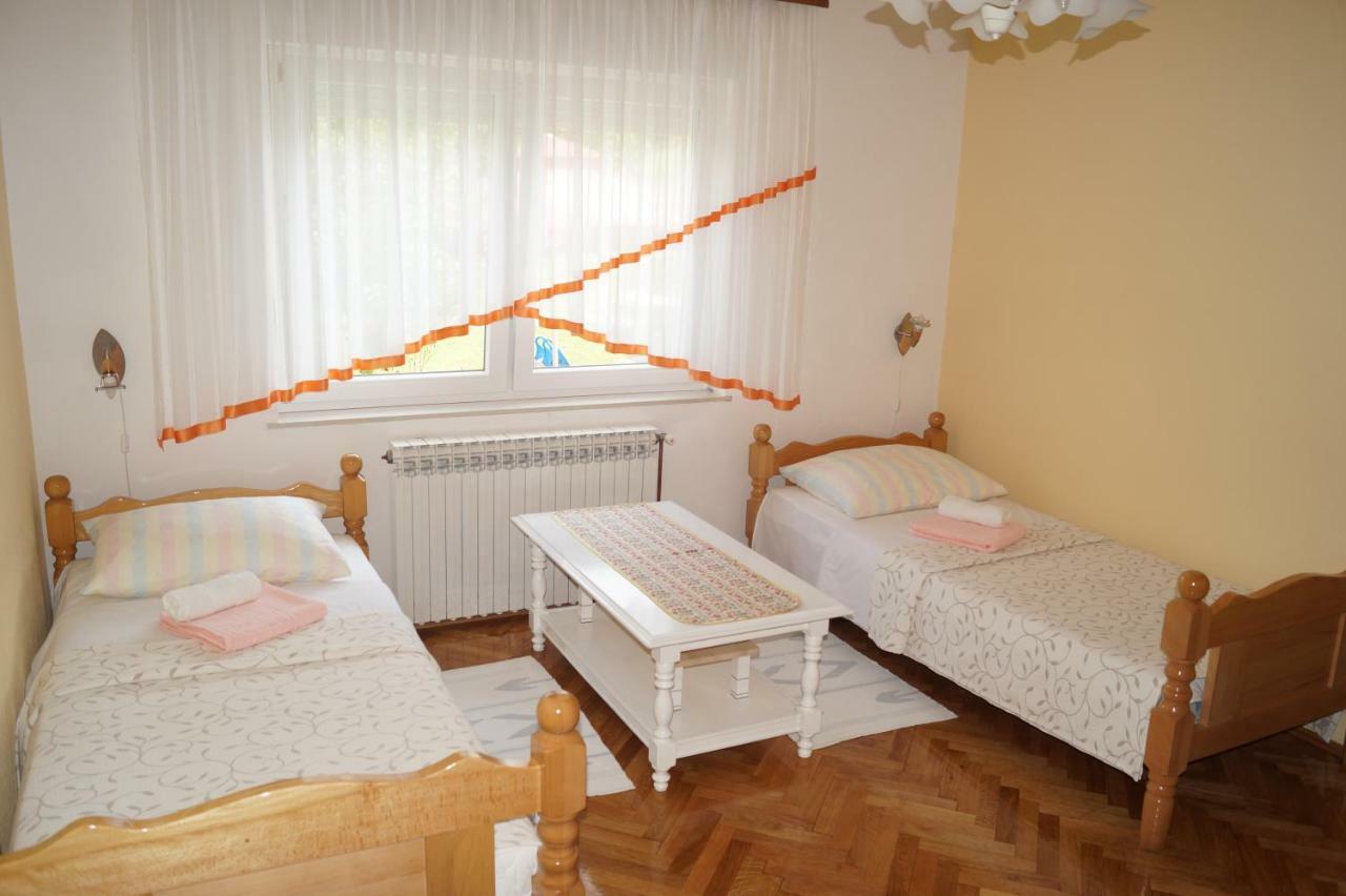 Apartment Drago Раковица Екстериор снимка